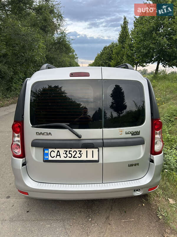 Универсал Dacia Logan MCV 2009 в Умани фото 3 Универсал Dacia Logan MCV 2009 в Умани
