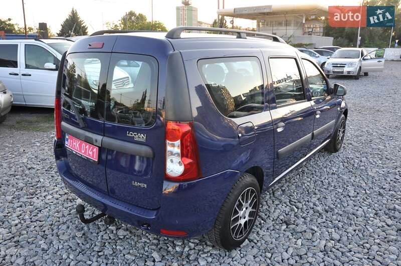 Универсал Dacia Logan MCV 2010 в Львове