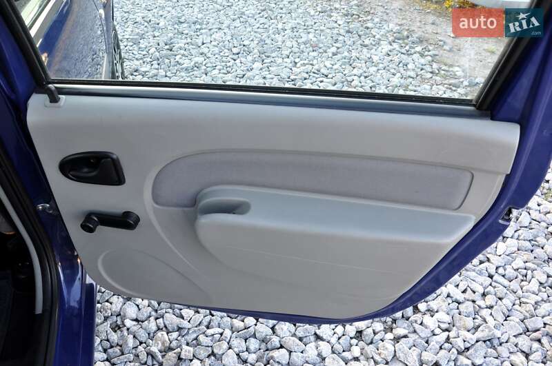 Универсал Dacia Logan MCV 2010 в Львове
