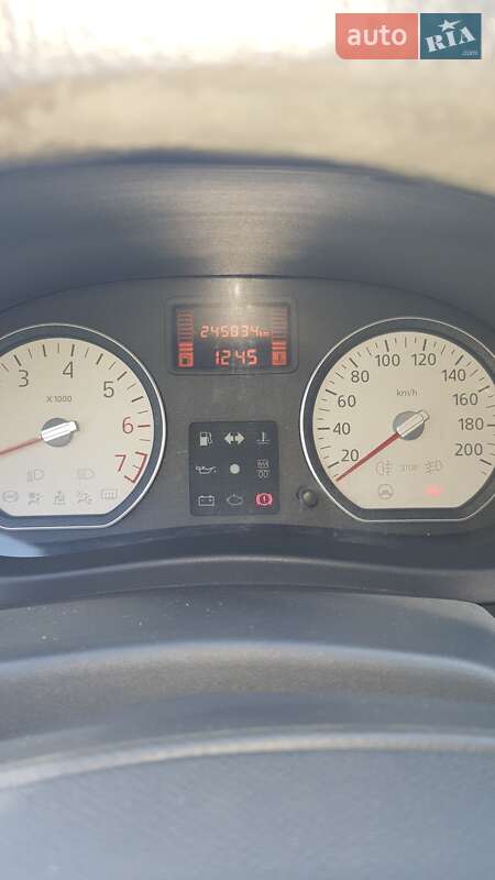 Універсал Dacia Logan MCV 2011 в Острозі