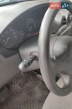 Универсал Dacia Logan MCV 2009 в 