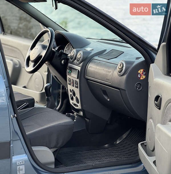 Универсал Dacia Logan MCV 2008 в Днепре