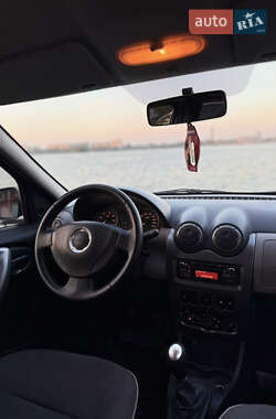 Универсал Dacia Logan MCV 2012 в 