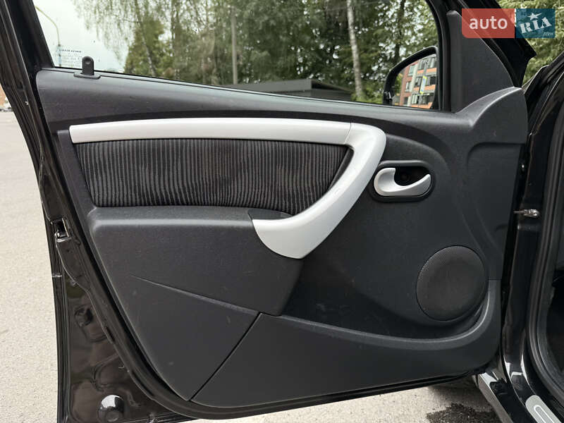Универсал Dacia Logan MCV 2011 в Тернополе