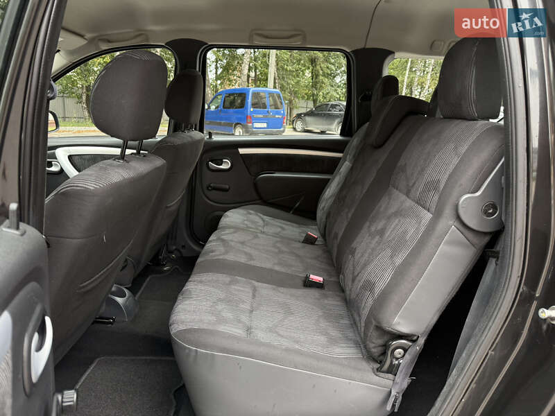 Универсал Dacia Logan MCV 2011 в Тернополе