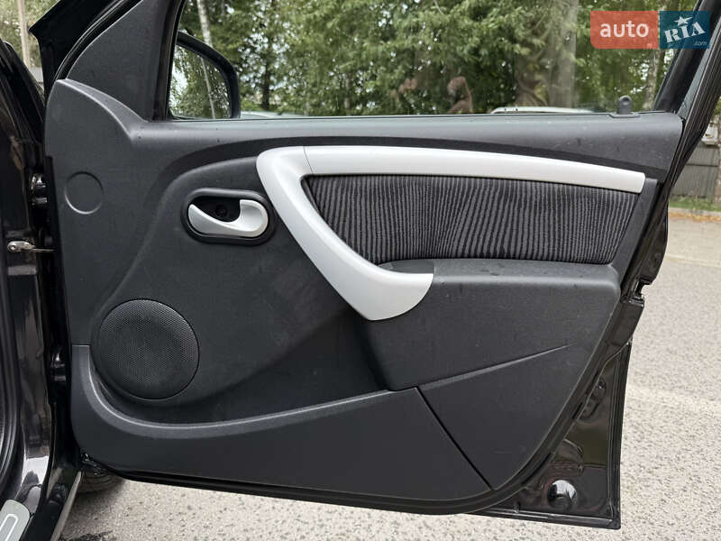 Универсал Dacia Logan MCV 2011 в Тернополе