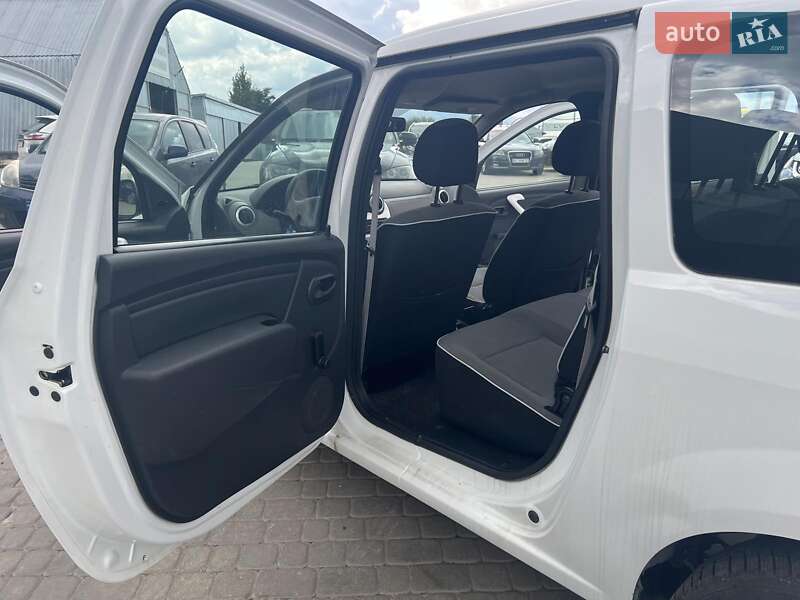 Универсал Dacia Logan MCV 2012 в Львове
