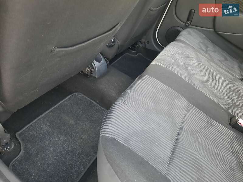 Універсал Dacia Logan MCV 2009 в Полтаві фото 48 Універсал Dacia Logan MCV 2009 в Полтаві