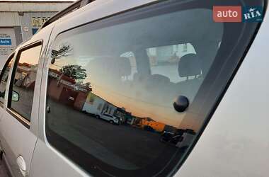 Универсал Dacia Logan MCV 2009 в 