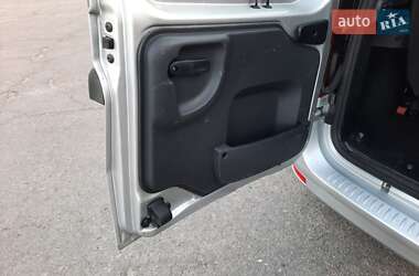 Универсал Dacia Logan MCV 2009 в 