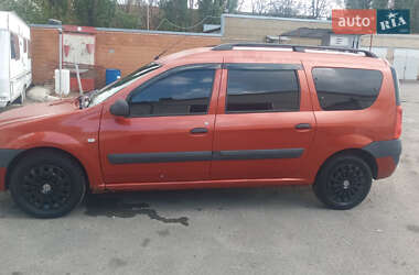 Универсал Dacia Logan MCV 2008 в Киеве