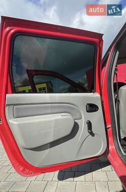 Универсал Dacia Logan MCV 2009 в 