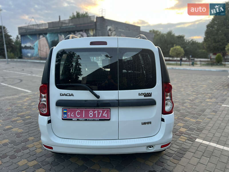 Универсал Dacia Logan MCV 2010 в Луцке