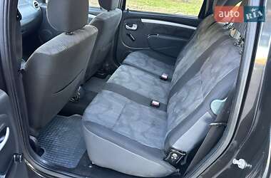 Універсал Dacia Logan MCV 2010 в 