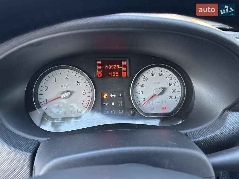 Универсал Dacia Logan MCV 2010 в Лебедине