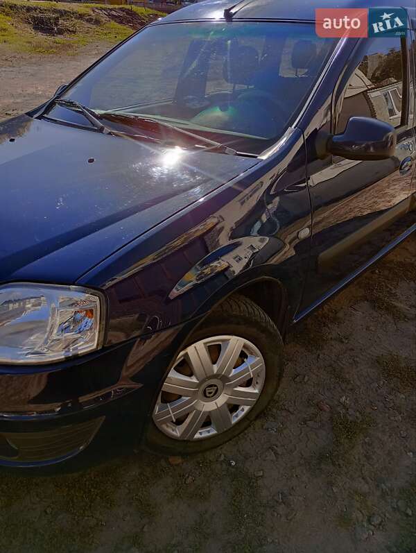 Универсал Dacia Logan MCV 2009 в Тростянце