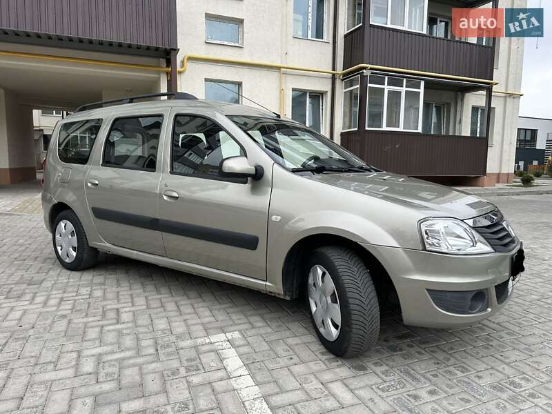 Универсал Dacia Logan MCV 2009 в 
