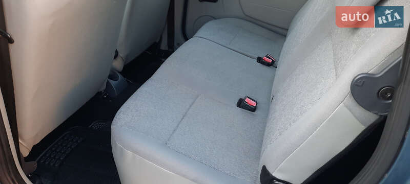 Универсал Dacia Logan MCV 2011 в Немирове