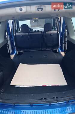 Универсал Dacia Logan MCV 2009 в 