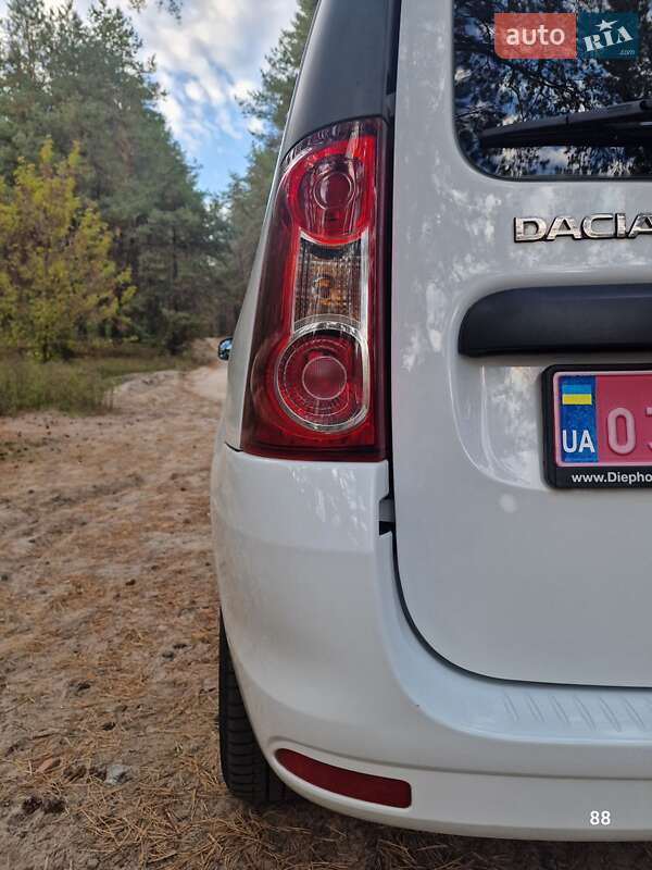 Универсал Dacia Logan MCV 2011 в Полтаве фото 24 Универсал Dacia Logan MCV 2011 в Полтаве