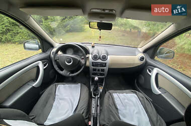 Универсал Dacia Logan MCV 2009 в 