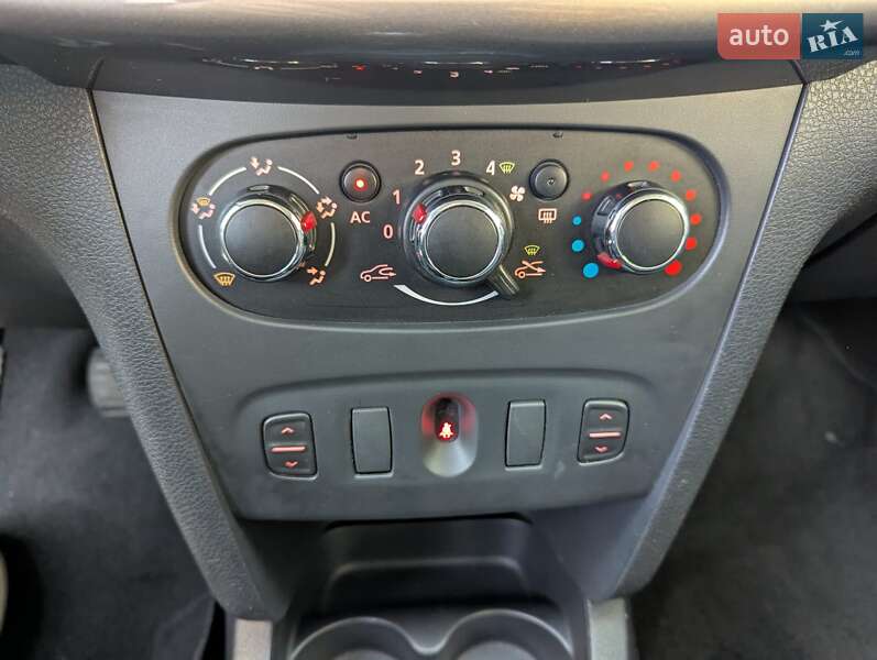 Универсал Dacia Logan MCV 2014 в Львове