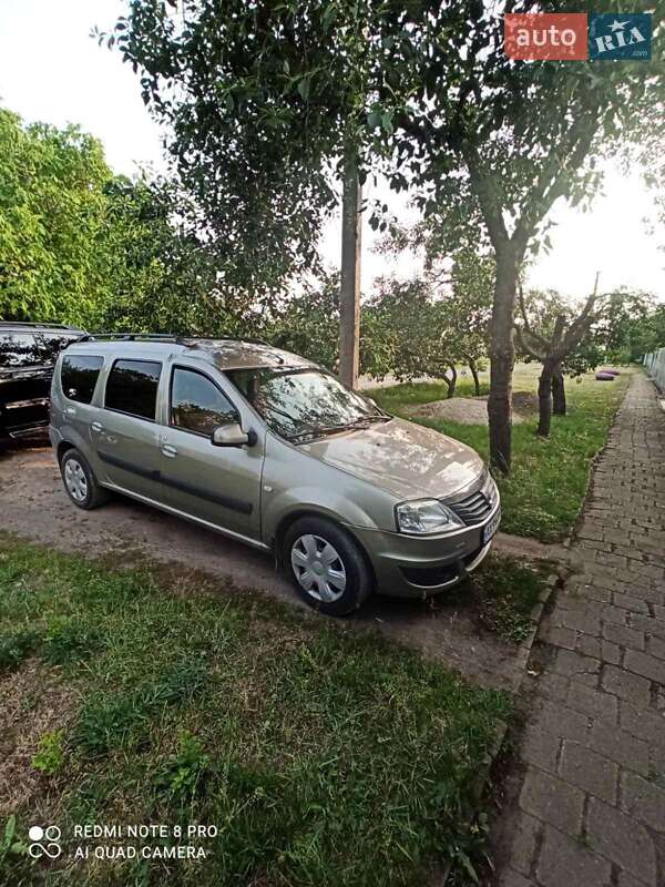 Универсал Dacia Logan MCV 2009 в Чугуеве фото 10 Универсал Dacia Logan MCV 2009 в Чугуеве