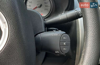 Универсал Dacia Logan MCV 2011 в 