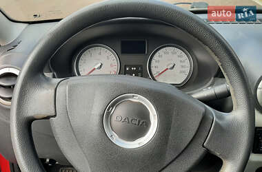 Универсал Dacia Logan MCV 2011 в 