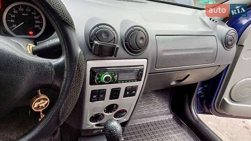 Универсал Dacia Logan MCV 2008 в Львове
