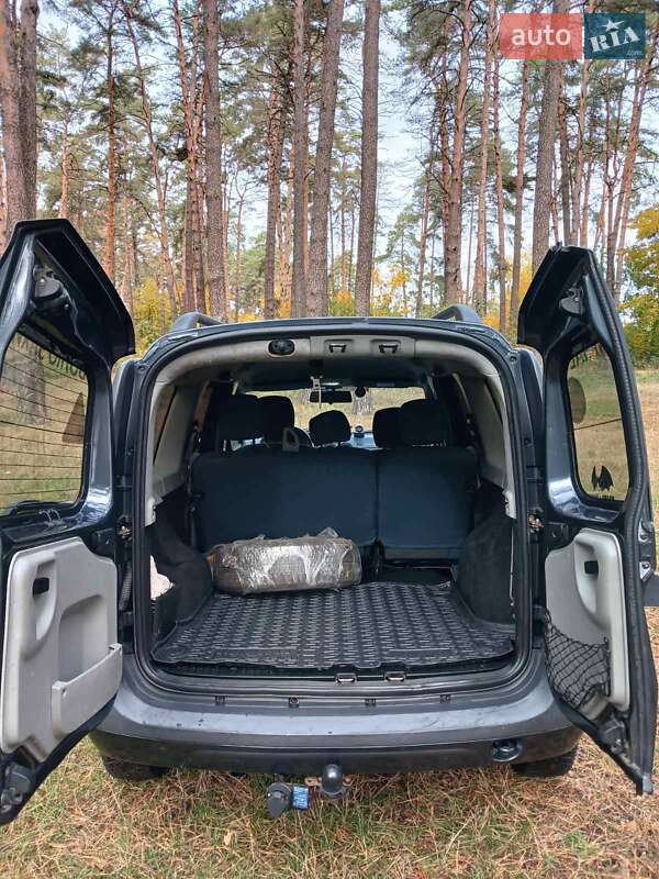 Універсал Dacia Logan MCV 2007 в Чернігові фото 6 Універсал Dacia Logan MCV 2007 в Чернігові