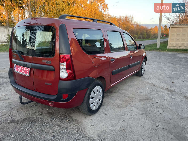 Универсал Dacia Logan MCV 2008 в Млинове
