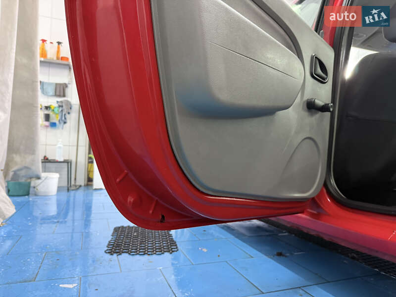 Универсал Dacia Logan MCV 2009 в Днепре фото 13 Универсал Dacia Logan MCV 2009 в Днепре