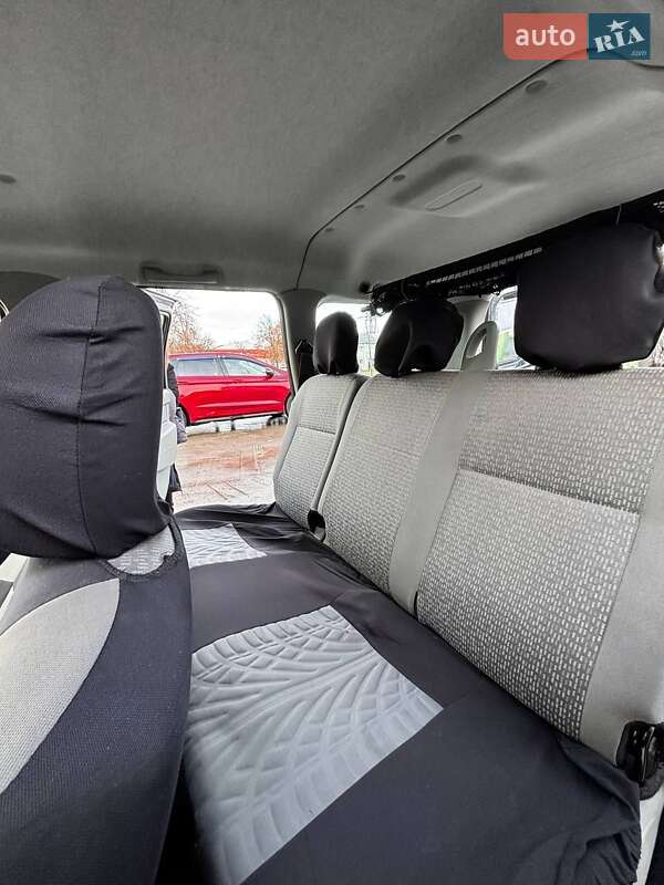 Универсал Dacia Logan MCV 2008 в Чернигове