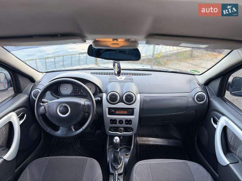 Універсал Dacia Logan MCV 2009 в Дніпрі фото 21 Універсал Dacia Logan MCV 2009 в Дніпрі