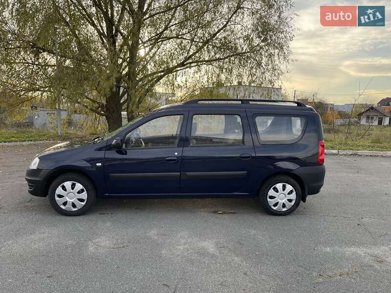 Універсал Dacia Logan MCV 2012 в Києві
