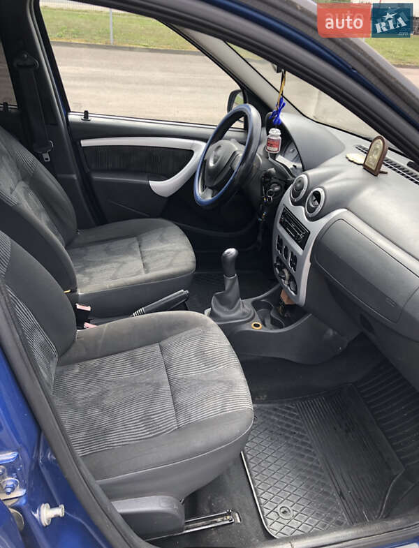 Универсал Dacia Logan MCV 2011 в Ковеле