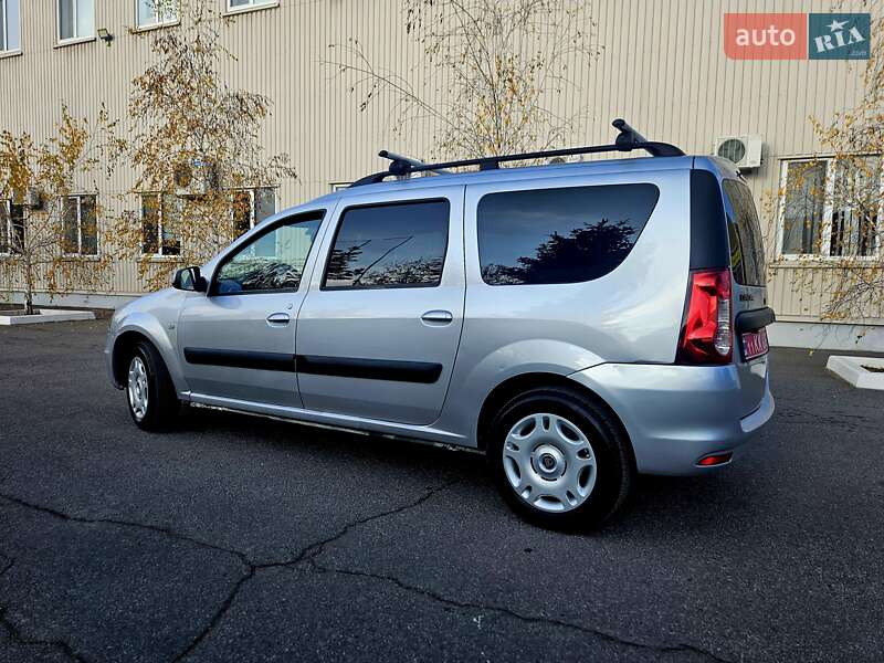 Универсал Dacia Logan MCV 2012 в Полтаве