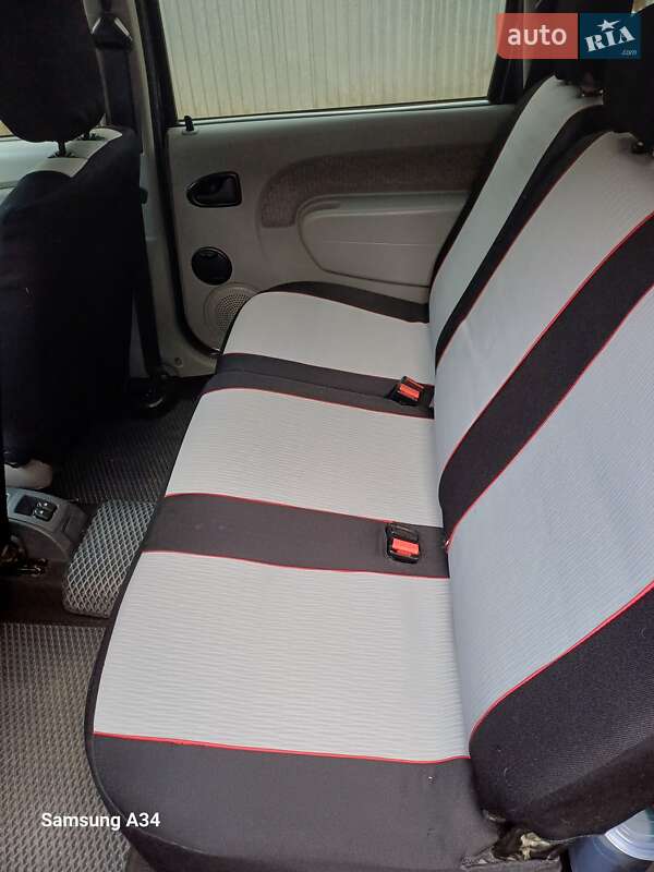 Универсал Dacia Logan MCV 2008 в Коломые фото 18 Универсал Dacia Logan MCV 2008 в Коломые