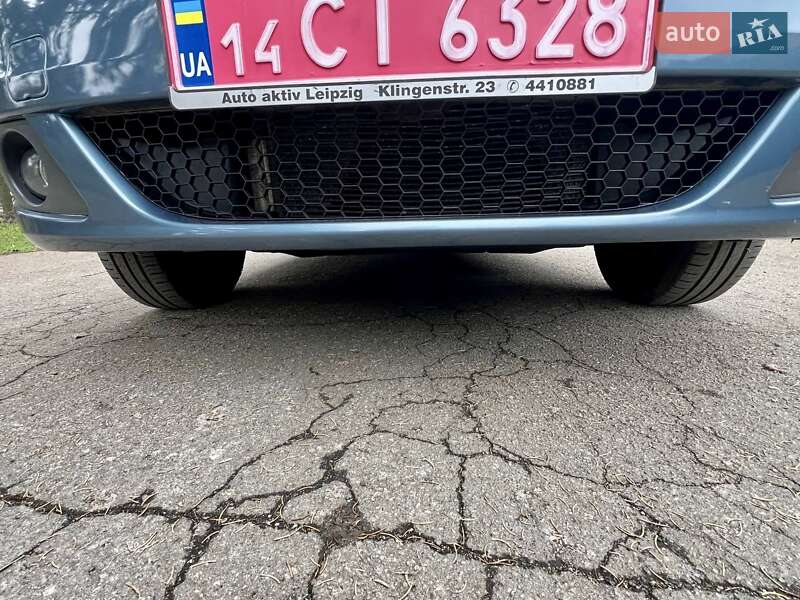 Універсал Dacia Logan MCV 2010 в Умані