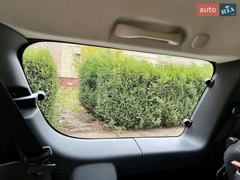 Універсал Dacia Logan MCV 2010 в Умані