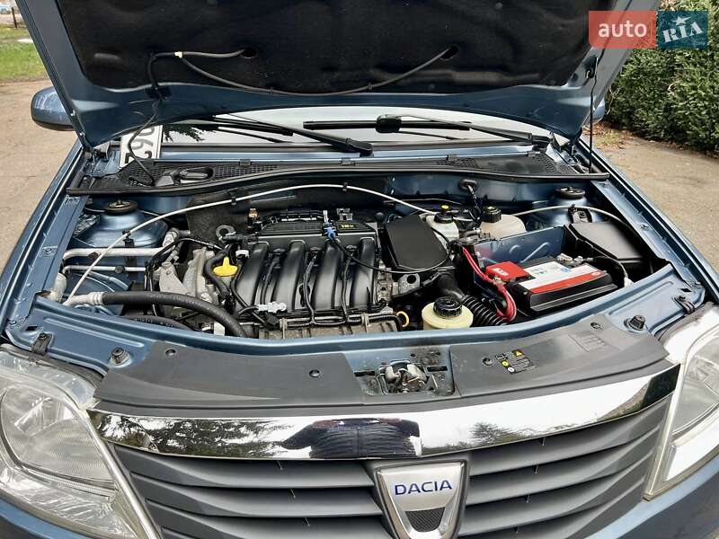 Універсал Dacia Logan MCV 2010 в Умані