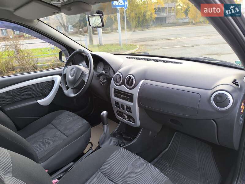 Универсал Dacia Logan MCV 2012 в Золотоноше фото 14 Универсал Dacia Logan MCV 2012 в Золотоноше