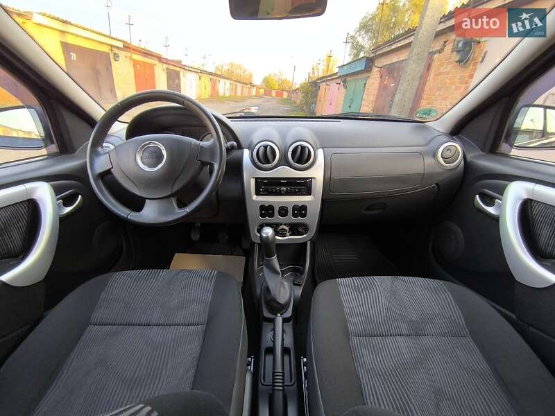 Универсал Dacia Logan MCV 2012 в Золотоноше фото 16 Универсал Dacia Logan MCV 2012 в Золотоноше