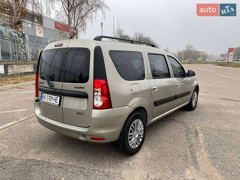 Універсал Dacia Logan MCV 2012 в Кропивницькому