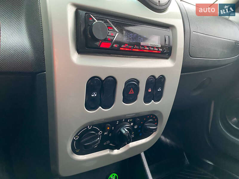 Універсал Dacia Logan MCV 2012 в Кропивницькому