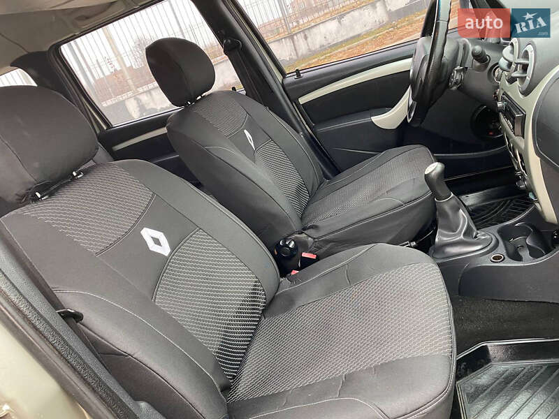 Універсал Dacia Logan MCV 2012 в Кропивницькому