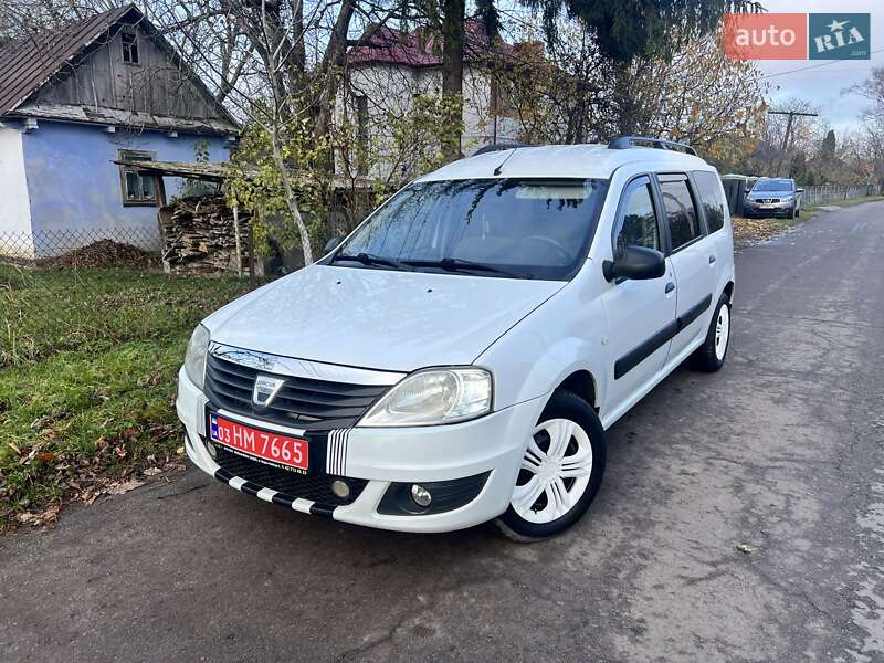 Универсал Dacia Logan MCV 2010 в Луцке