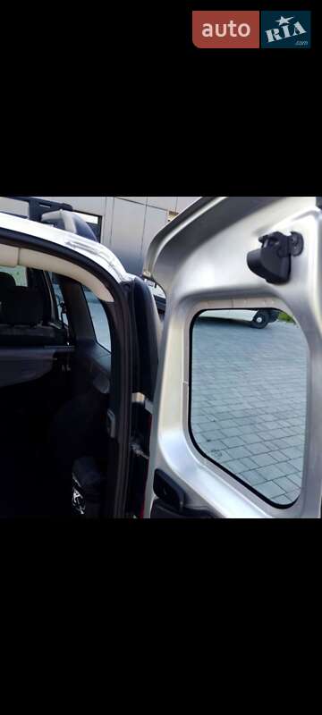 Універсал Dacia Logan MCV 2010 в Кам'янець-Подільському фото 28 Універсал Dacia Logan MCV 2010 в Кам'янець-Подільському