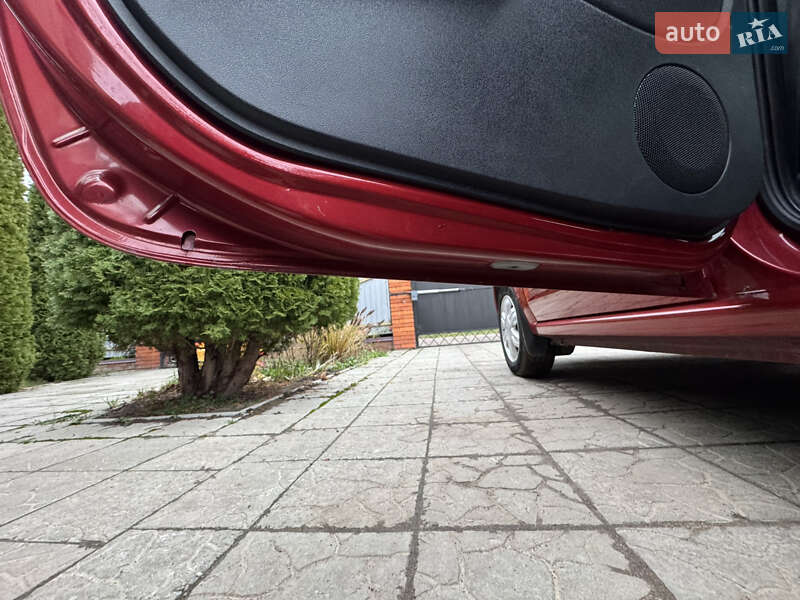 Универсал Dacia Logan MCV 2009 в Чернигове фото 38 Универсал Dacia Logan MCV 2009 в Чернигове